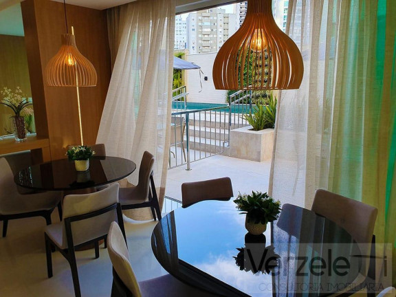 Imagem Apartamento com 3 Quartos à Venda, 145 m² em Centro - Balneário Camboriú Imagem Apartamento com 3 Quartos à Venda, 145 m² em Centro - Balneário Camboriú