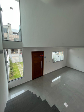 Imagem Sobrado com 3 Quartos à Venda, 224 m² em Ingleses Do Rio Vermelho - Florianópolis