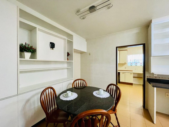 Imagem Casa de Condomínio com 3 Quartos à Venda, 298 m² em Velha - Blumenau