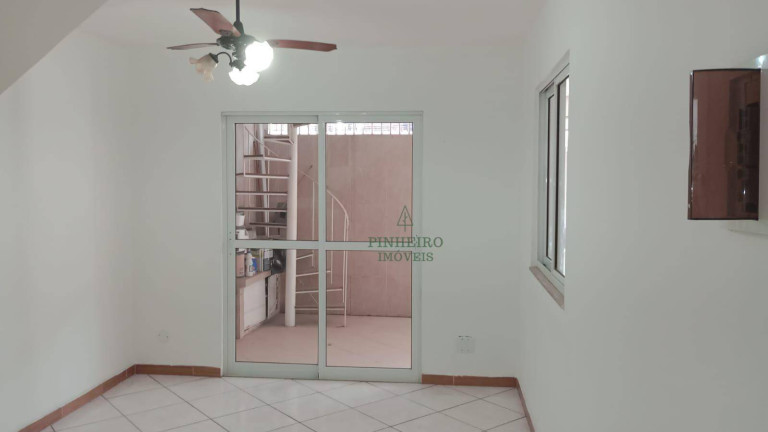 Imagem Casa com 3 Quartos à Venda, 130 m² em Camarão - São Gonçalo