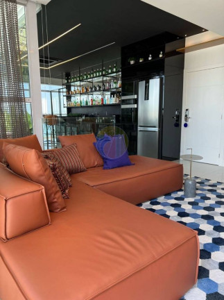 Imagem Cobertura com 4 Quartos à Venda, 267 m² em Centro - Balneário Camboriú