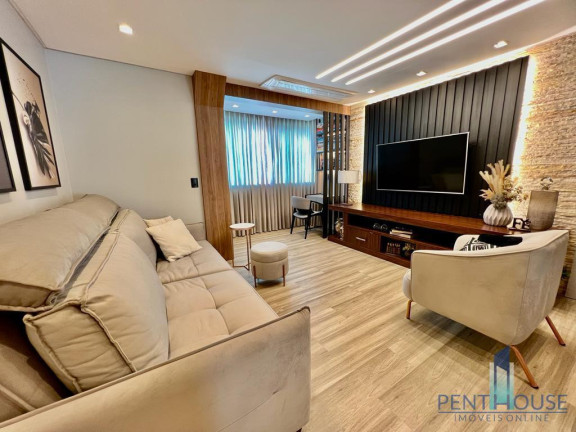 Imagem Apartamento com 3 Quartos à Venda, 120 m² em Centro - Balneário Camboriú Imagem Apartamento com 3 Quartos à Venda, 120 m² em Centro - Balneário Camboriú