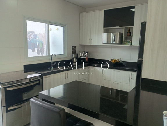 Imagem Sobrado com 3 Quartos à Venda, 288 m² em Laranjeiras - Caieiras Imagem Sobrado com 3 Quartos à Venda, 288 m² em Laranjeiras - Caieiras