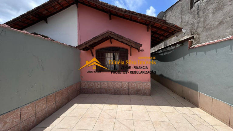 Casa com 2 Quartos à Venda, 125 m² em Balneário Itaóca - Mongaguá