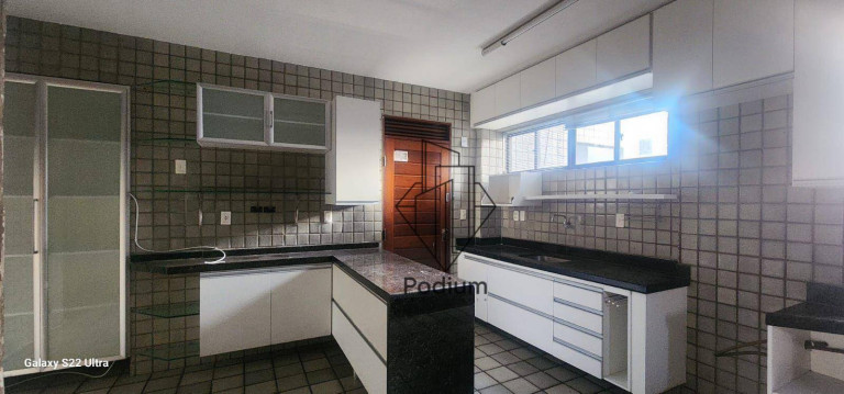 Imagem Apartamento com 4 Quartos à Venda, 196 m² em Tambaú - João Pessoa Imagem Apartamento com 4 Quartos à Venda, 196 m² em Tambaú - João Pessoa
