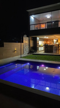 Imagem Casa com 4 Quartos à Venda, 300 m² em Perocão - Guarapari