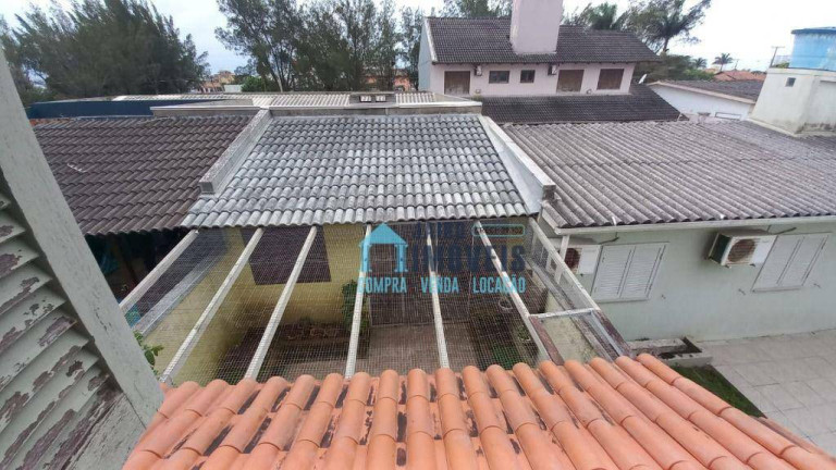 Imagem Sobrado com 3 Quartos à Venda, 180 m² em Centro - Tramandaí Imagem Sobrado com 3 Quartos à Venda, 180 m² em Centro - Tramandaí