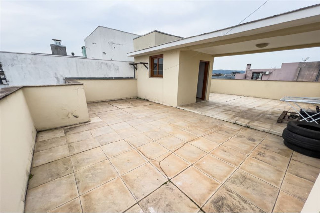 Imagem Casa de Condomínio com 3 Quartos à Venda, 183 m² em Ipanema - Porto Alegre