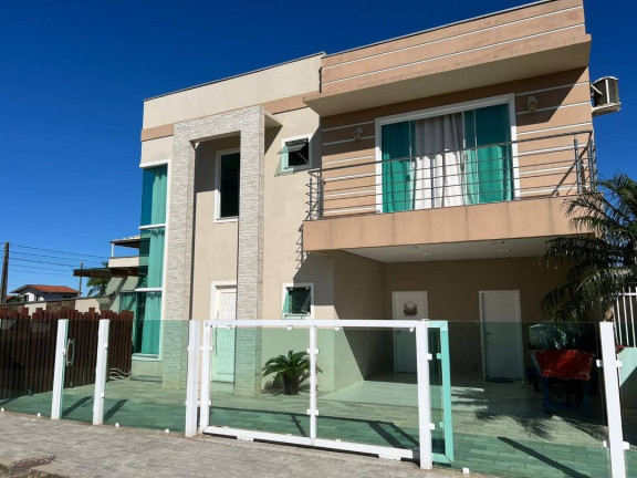 Imagem Casa com 3 Quartos à Venda, 180 m² em Centro - Balneário Barra Do Sul Imagem Casa com 3 Quartos à Venda, 180 m² em Centro - Balneário Barra Do Sul