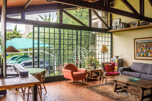 Imagem Casa com 5 Quartos à Venda, 540 m² em Vila Petrópolis - Atibaia