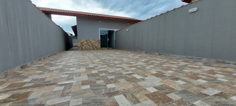 Imagem Casa com 2 Quartos à Venda, 180 m² em Campos Eliseos - Itanhaém Imagem Casa com 2 Quartos à Venda, 180 m² em Campos Eliseos - Itanhaém