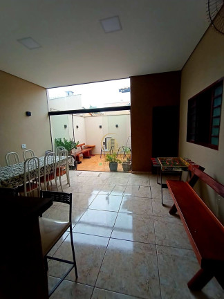 Imagem Casa com 2 Quartos à Venda, 160 m² em Residencial Regissol I - Mirassol Imagem Casa com 2 Quartos à Venda, 160 m² em Residencial Regissol I - Mirassol