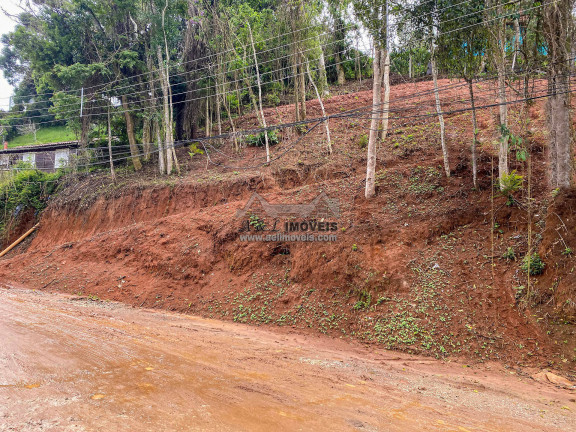 Imagem Terreno à Venda, 630 m² em Vila Nova Suíça - Campos Do Jordão Imagem Terreno à Venda, 630 m² em Vila Nova Suíça - Campos Do Jordão