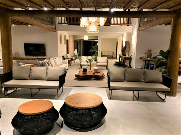 Imagem Casa com 7 Quartos à Venda, 1.200 m² em Trancoso - Porto Seguro Imagem Casa com 7 Quartos à Venda, 1.200 m² em Trancoso - Porto Seguro
