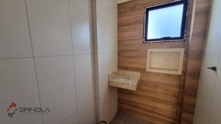 Imagem Apartamento com 2 Quartos à Venda, 42 m² em Maracanã - Praia Grande Imagem Apartamento com 2 Quartos à Venda, 42 m² em Maracanã - Praia Grande