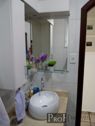 Imagem Casa com 2 Quartos à Venda, 106 m² em Jardim Las Vegas - Santo André