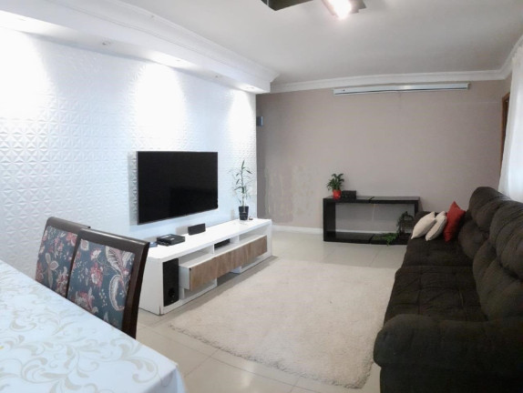 Imagem Casa com 3 Quartos à Venda, 148 m² em Vila Lucinda - Santo André
