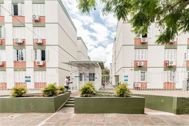 Imagem Apartamento com 2 Quartos à Venda, 48 m² em Medianeira - Porto Alegre Imagem Apartamento com 2 Quartos à Venda, 48 m² em Medianeira - Porto Alegre