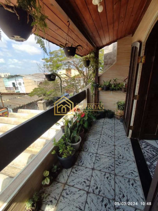 Imagem Casa com 3 Quartos à Venda, 298 m² em Jordanópolis - São Bernardo Do Campo