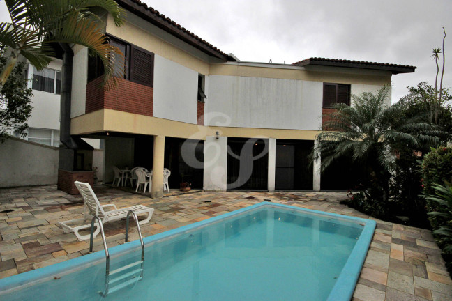Casa de Condomínio com 4 Quartos à Venda, 378 m² em Alphaville - Santana De Parnaíba