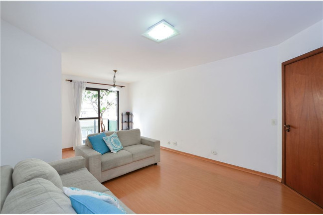 Imagem Apartamento com 3 Quartos à Venda, 90 m² em Moema - São Paulo