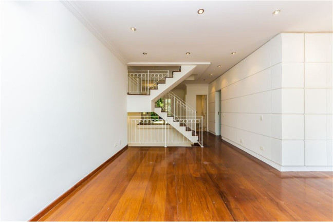 Imagem Casa com 4 Quartos à Venda, em Fazenda Morumbi - São Paulo Imagem Casa com 4 Quartos à Venda, em Fazenda Morumbi - São Paulo