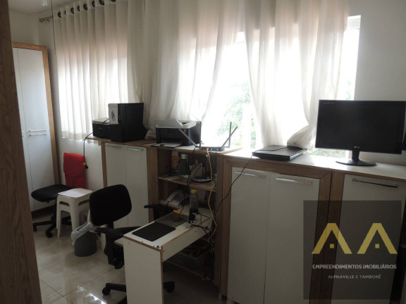 Imagem Casa com 4 Quartos à Venda, 330 m² em Alphaville - Santana De Parnaíba Imagem Casa com 4 Quartos à Venda, 330 m² em Alphaville - Santana De Parnaíba