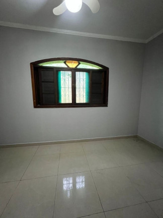 Imagem Casa com 2 Quartos à Venda, 120 m² em Vila Guilhermina - Praia Grande Imagem Casa com 2 Quartos à Venda, 120 m² em Vila Guilhermina - Praia Grande