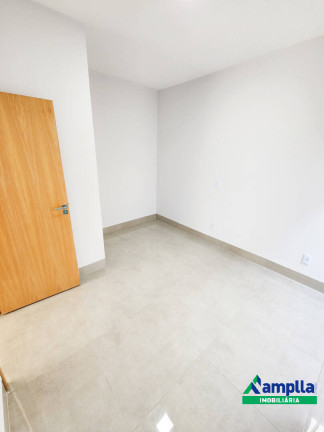 Imagem Casa com 3 Quartos à Venda, 180 m² em Jardim Itaipu - Goiânia Imagem Casa com 3 Quartos à Venda, 180 m² em Jardim Itaipu - Goiânia