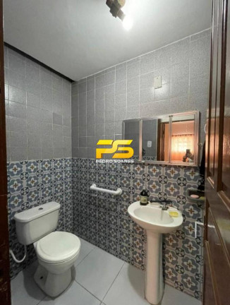 Imagem Casa com 7 Quartos à Venda, 225 m² em Centro - Campina Grande Imagem Casa com 7 Quartos à Venda, 225 m² em Centro - Campina Grande