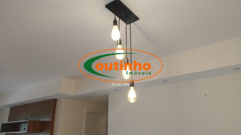 Imagem Apartamento com 2 Quartos à Venda, 68 m² em Vila Isabel - Rio De Janeiro Imagem Apartamento com 2 Quartos à Venda, 68 m² em Vila Isabel - Rio De Janeiro