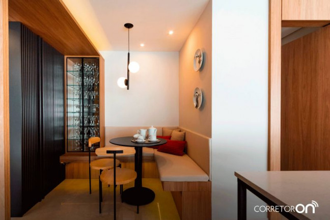 Imagem Imóvel com 3 Quartos à Venda, 114 m² Imagem Imóvel com 3 Quartos à Venda, 114 m²