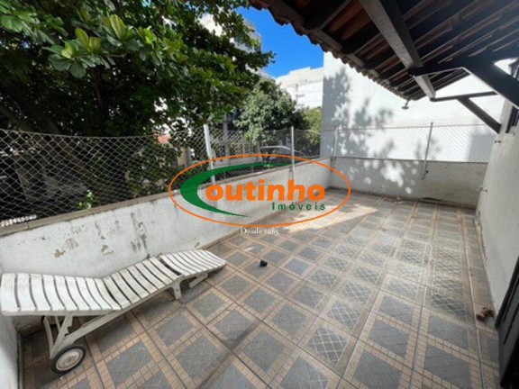 Imagem Casa com 5 Quartos à Venda, 300 m² em Tijuca - Rio De Janeiro