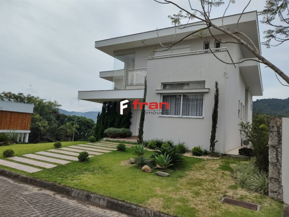 Imagem Casa com 4 Quartos à Venda, 530 m² em Córrego Grande - Florianópolis Imagem Casa com 4 Quartos à Venda, 530 m² em Córrego Grande - Florianópolis