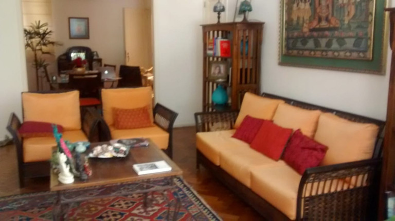 Imagem Imóvel com 4 Quartos à Venda, 130 m² em Leblon - Rio De Janeiro Imagem Imóvel com 4 Quartos à Venda, 130 m² em Leblon - Rio De Janeiro