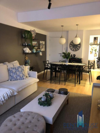 Imagem Apartamento com 3 Quartos à Venda, 110 m² em Centro - Balneário Camboriú Imagem Apartamento com 3 Quartos à Venda, 110 m² em Centro - Balneário Camboriú