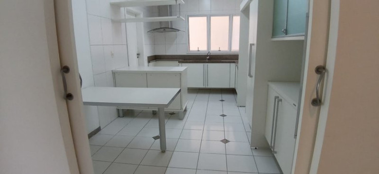 Imagem Apartamento com 4 Quartos à Venda, 205 m² em Gonzaga - Santos Imagem Apartamento com 4 Quartos à Venda, 205 m² em Gonzaga - Santos