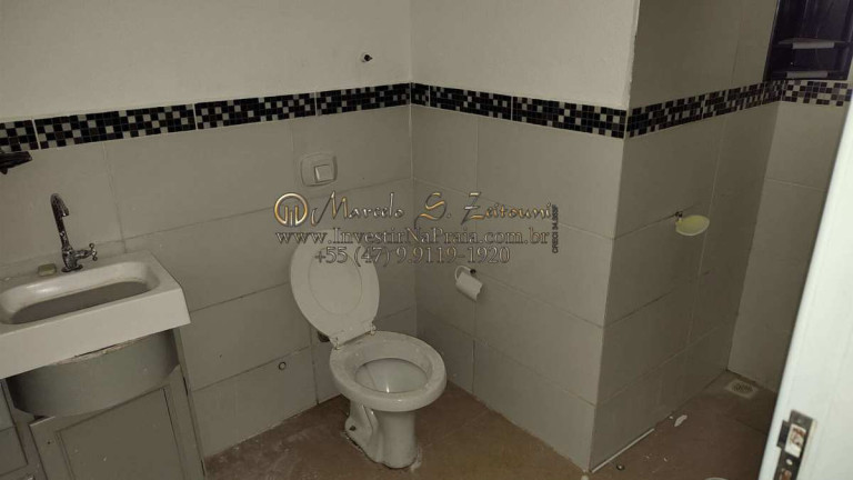 Imagem Sobrado com 2 Quartos para Alugar, 100 m² em Perequê - Porto Belo Imagem Sobrado com 2 Quartos para Alugar, 100 m² em Perequê - Porto Belo