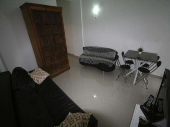 Imagem Apartamento com 1 Quarto para Temporada, 40 m² em Copacabana - Rio De Janeiro