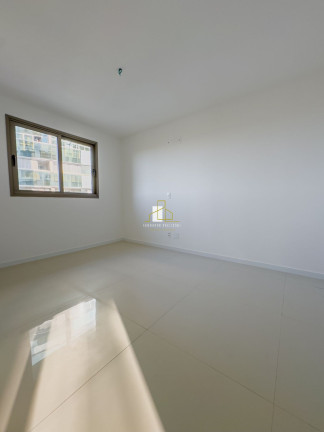 Imagem Imóvel com 4 Quartos à Venda, 156 m² em Mata Da Praia - Vitória Imagem Imóvel com 4 Quartos à Venda, 156 m² em Mata Da Praia - Vitória