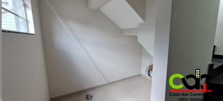 Imagem Sobrado com 3 Quartos à Venda, 221 m² em Jardim Das Hortênsias - Poços De Caldas