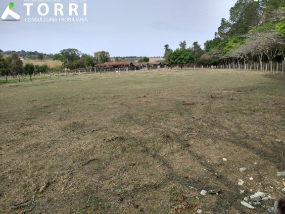 Imagem Imóvel com 12 Quartos à Venda, 2.000 m² em Centro - Araçoiaba Da Serra Imagem Imóvel com 12 Quartos à Venda, 2.000 m² em Centro - Araçoiaba Da Serra