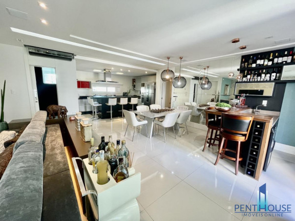 Imagem Apartamento com 4 Quartos à Venda, 161 m² em Centro - Balneário Camboriú Imagem Apartamento com 4 Quartos à Venda, 161 m² em Centro - Balneário Camboriú