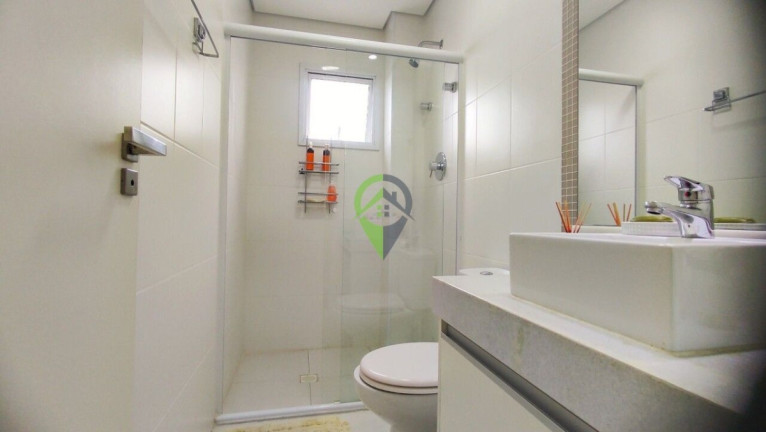 Imagem Apartamento com 2 Quartos à Venda, 69 m² em José Menino - Santos