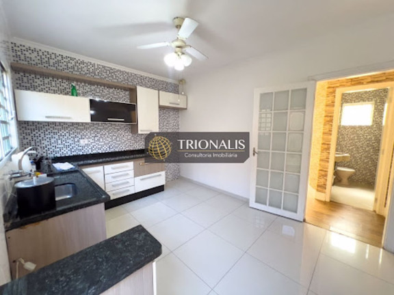 Imagem Casa com 2 Quartos à Venda, 297 m² em Vila Petrópolis - Atibaia