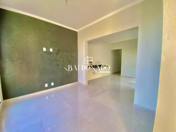 Imagem Casa com 3 Quartos à Venda, 125 m² em Centro - Extrema Imagem Casa com 3 Quartos à Venda, 125 m² em Centro - Extrema