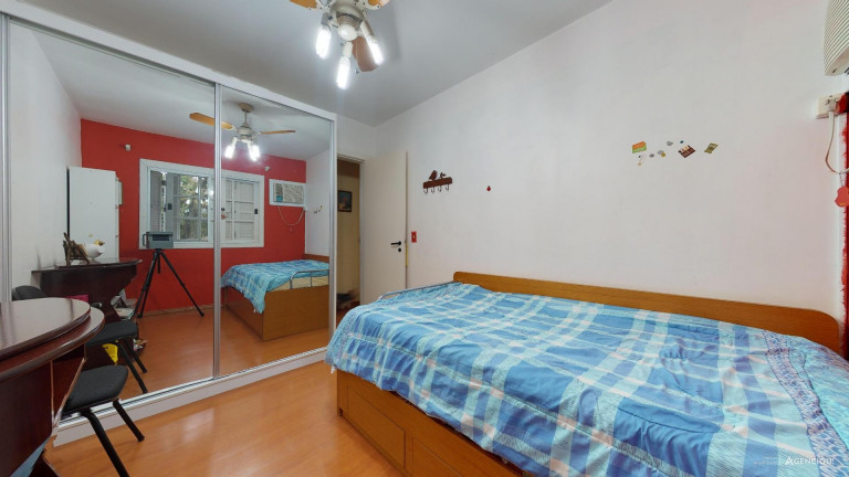 Imagem Sobrado com 3 Quartos à Venda, 221 m² em Tristeza - Porto Alegre