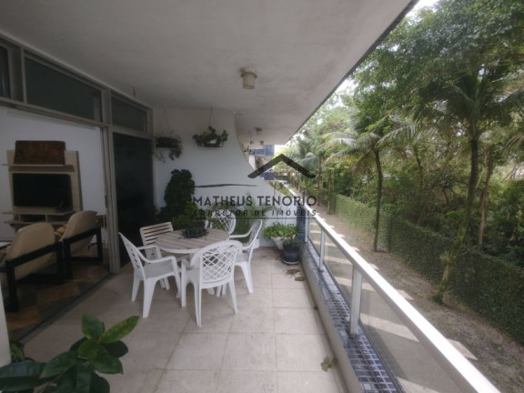 Imagem Apartamento com 3 Quartos à Venda, 110 m²