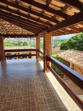 Imagem Chácara com 3 Quartos à Venda, 613 m² em Vale Dos Pinheiros - Atibaia Imagem Chácara com 3 Quartos à Venda, 613 m² em Vale Dos Pinheiros - Atibaia