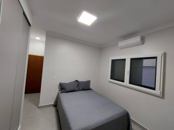 Imagem Casa com 3 Quartos à Venda, 250 m² em Caçapava